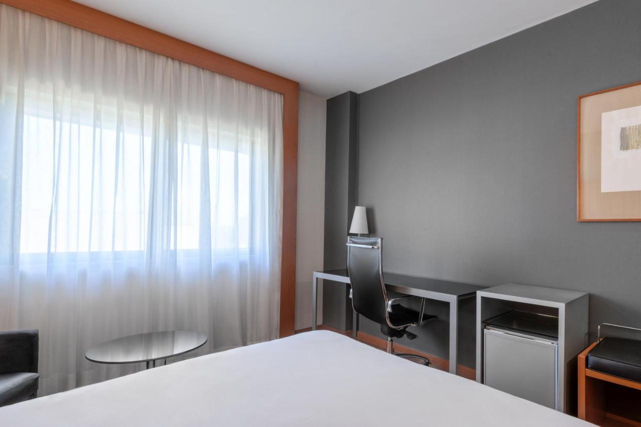 Ac Hotel Aravaca - Madrid — Foto’s 3